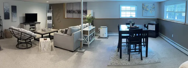 $719,900 | 13 Oakwood Drive, South Portland, ME 04106