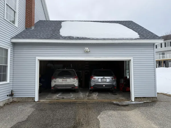 $719,900 | 13 Oakwood Drive, South Portland, ME 04106