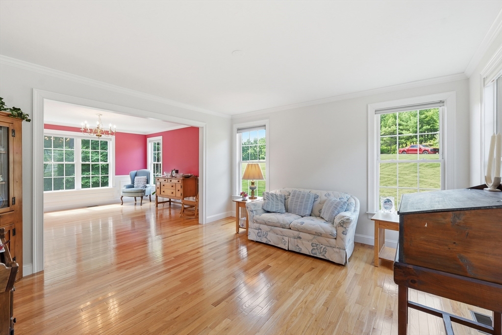 21 Brackett Hill Road Charlton, MA 01507 - Photo 5 of 41