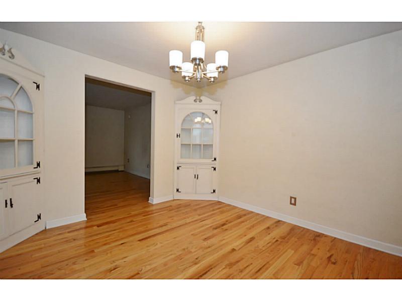 120 Foxcroft Road Pittsburgh, PA 15220 - Photo 3 of 25 Dining Room. Dining Room has corner built in units for displaying fine china & cherished treasures.