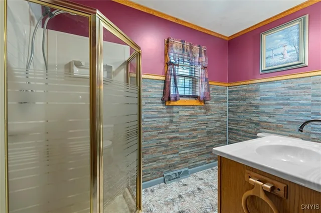 $479,000 | 988 County Rte 14, Granby, NY 13069