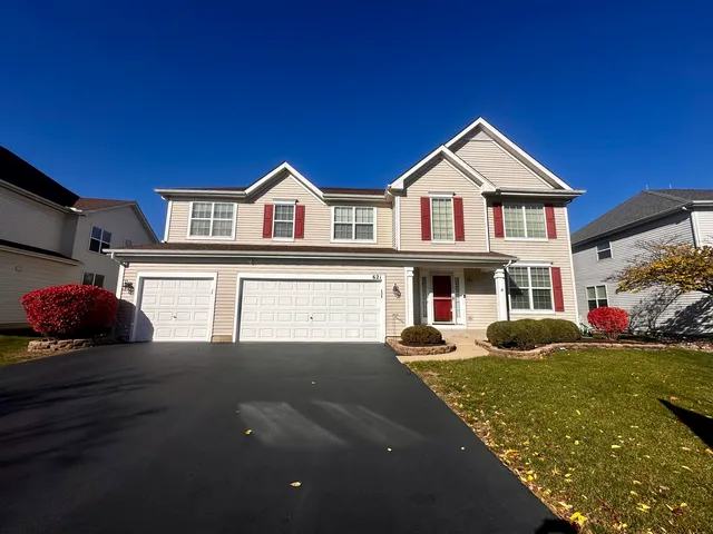$575,000 | 621 Mansfield Way, Oswego, IL 60543