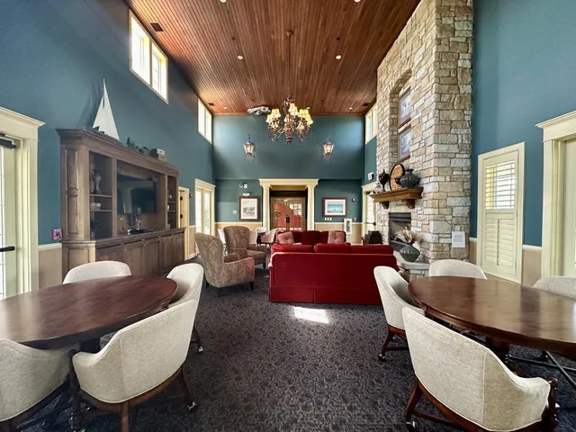 $575,000 | 621 Mansfield Way, Oswego, IL 60543