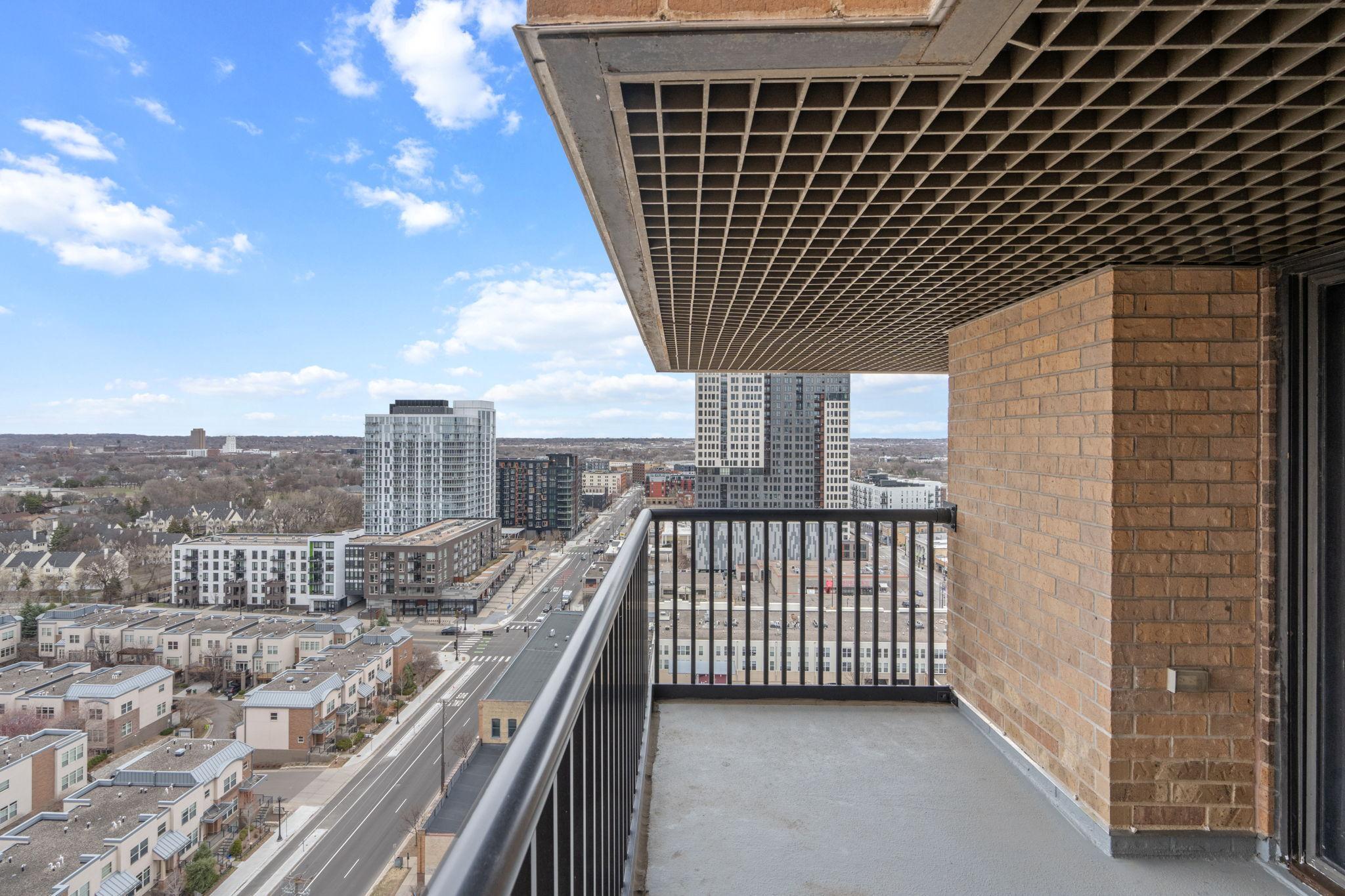 20 Northeast 2nd Street, Unit P1902 Minneapolis, MN 55413 - Photo 9 of 70