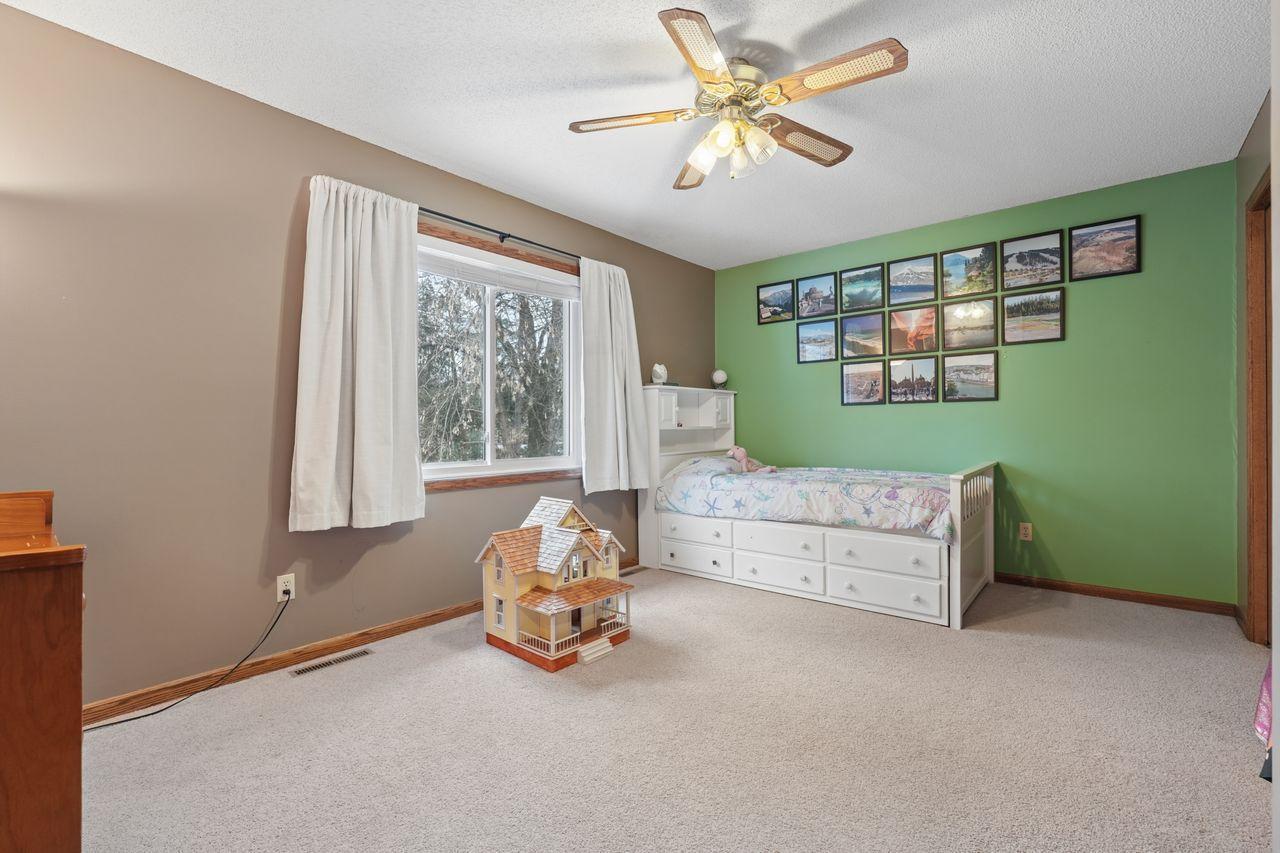 7886 Dempsey Way Inver Grove Heights, MN 55076 - Photo 11 of 24 Gallery Image 11