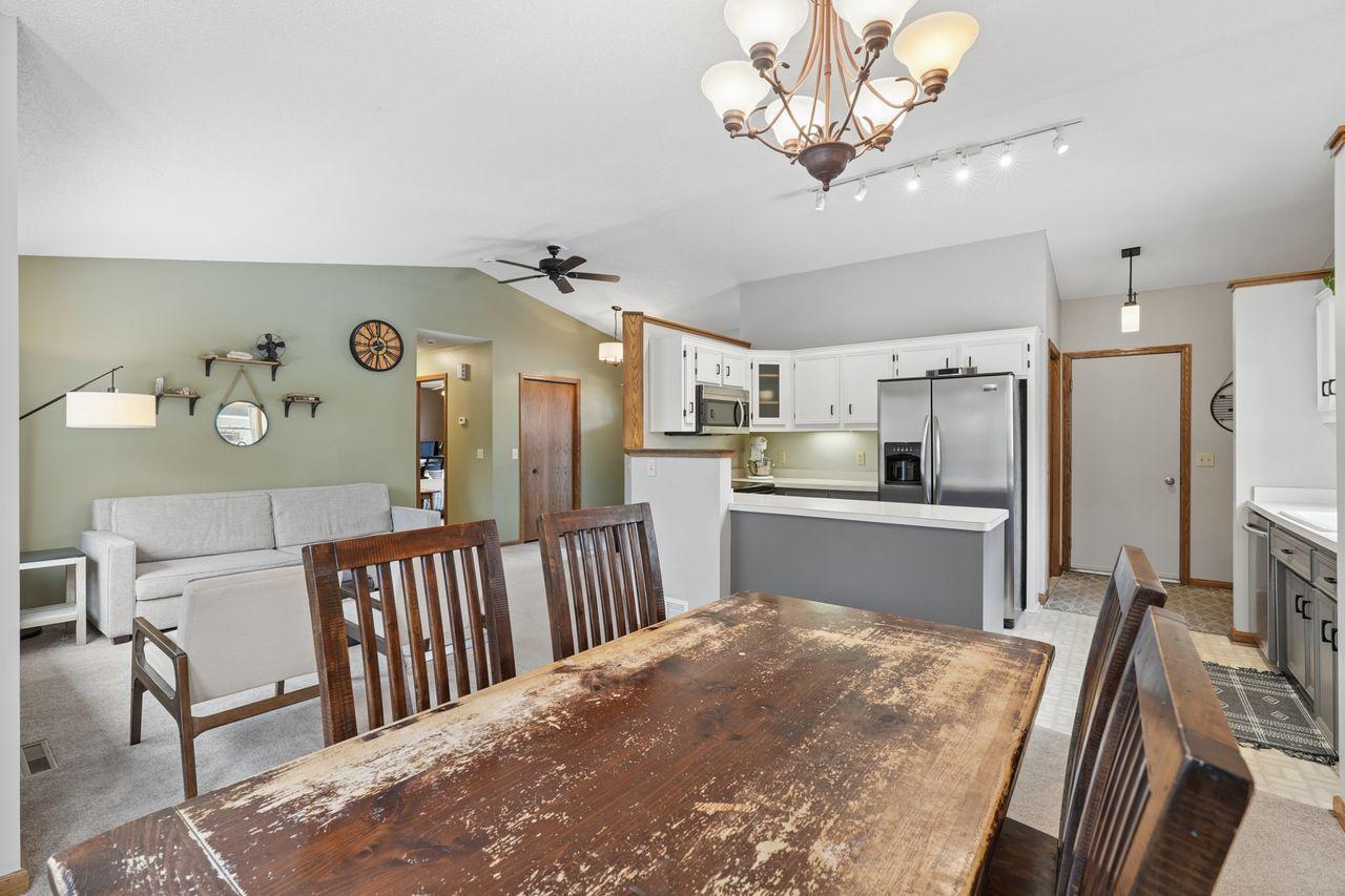 7886 Dempsey Way Inver Grove Heights, MN 55076 - Photo 8 of 24 Gallery Image 8
