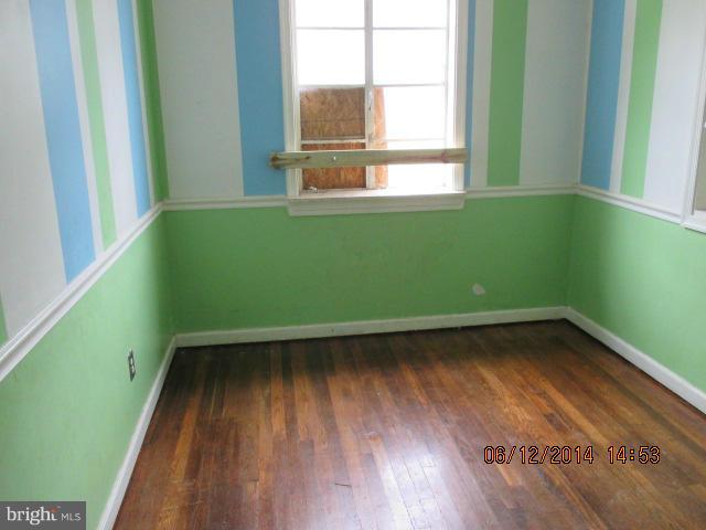 447 Old Home Road Baltimore, MD 21206 - Photo 11 of 14 Bedroom