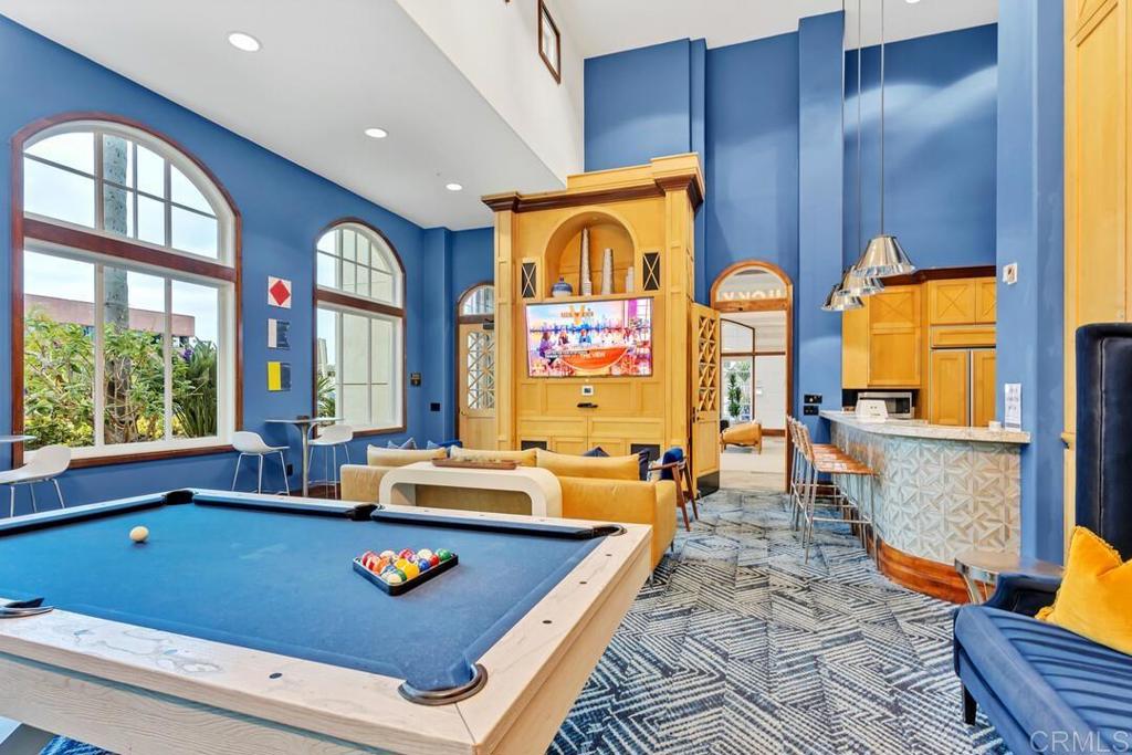 9253 Regents Road, Unit A203 San Diego, CA 92037 - Photo 4 of 38