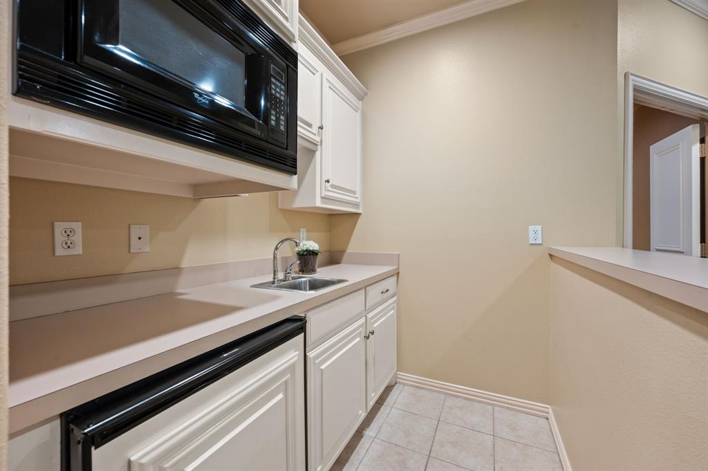 1908 Stratton Court Colleyville, TX 76034 - Photo 21 of 40