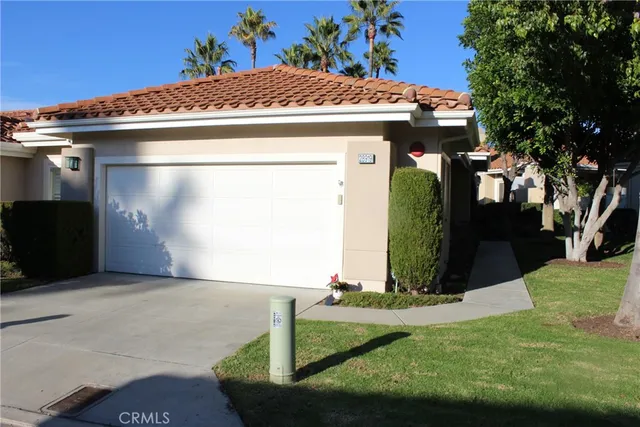 $925,000 | 28919-28919 Paseo Theresa, Mission Viejo, CA 92692