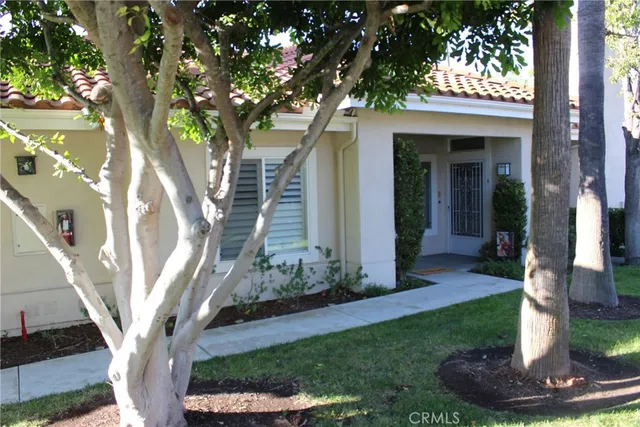 $925,000 | 28919-28919 Paseo Theresa, Mission Viejo, CA 92692