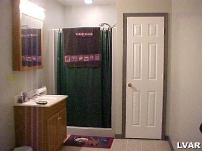 3078 Old Post Road Slatington, PA 18080 - Photo 4 of 12 Gallery Image 4
