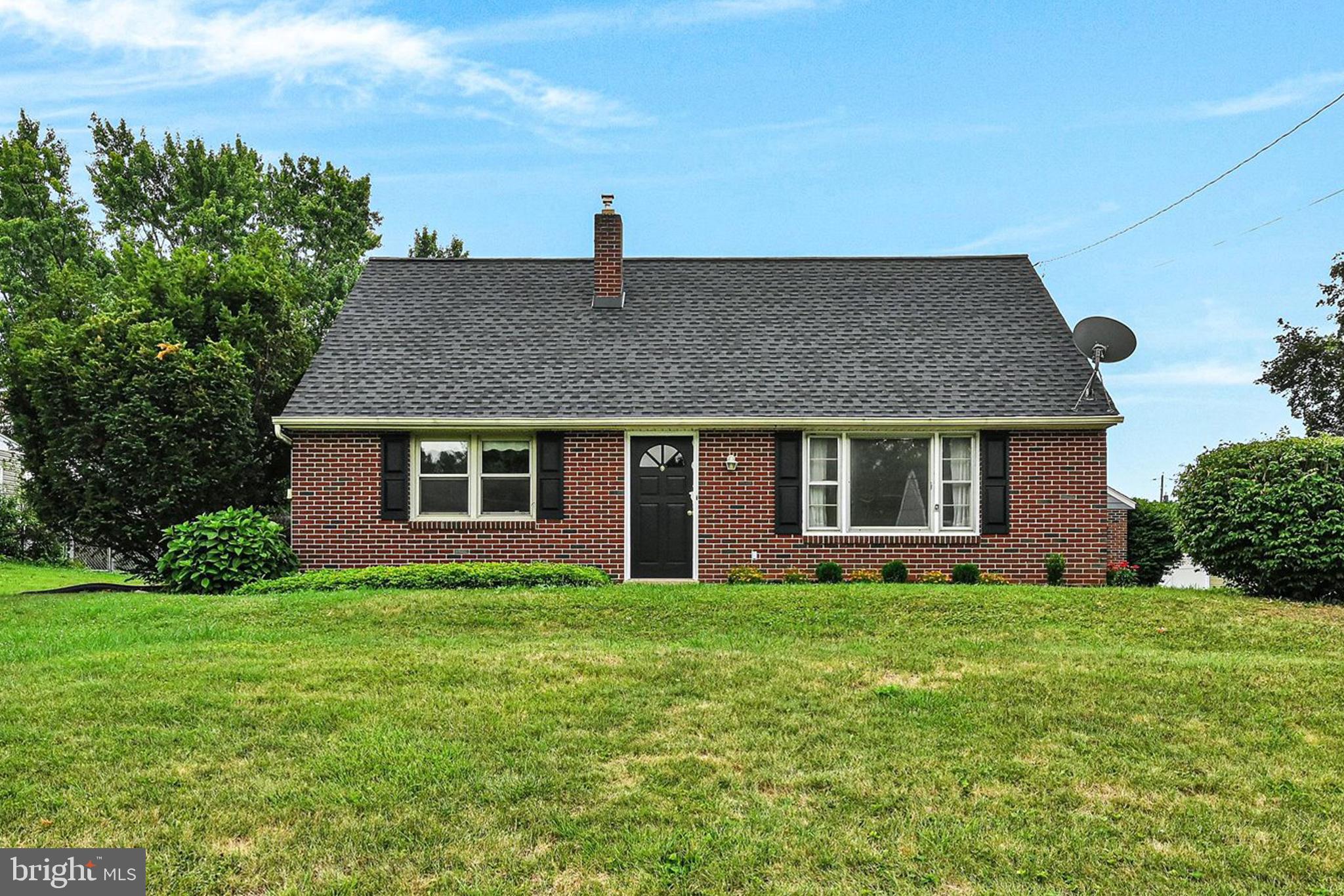 1560 Graystone Road Manheim, PA 17545 - Photo 1 of 31 Gallery Image 1