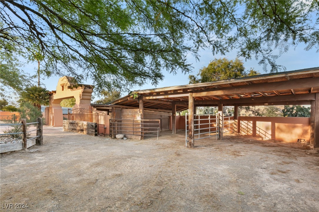 6265 North Fort Apache Road Las Vegas, NV 89149 - Photo 19 of 86