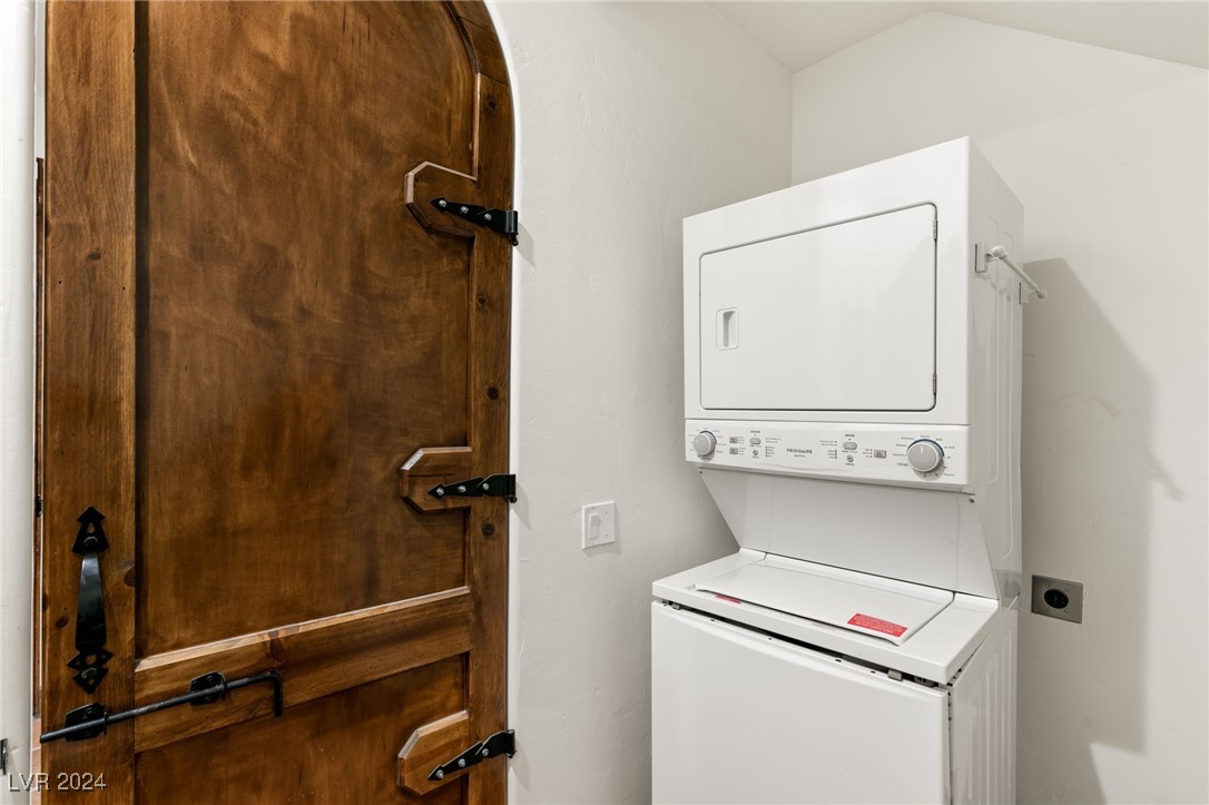 6265 North Fort Apache Road Las Vegas, NV 89149 - Photo 59 of 86