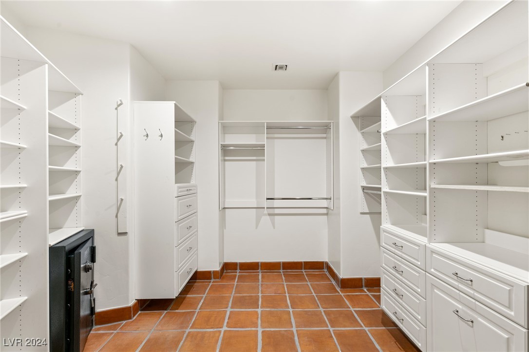 6265 North Fort Apache Road Las Vegas, NV 89149 - Photo 63 of 86