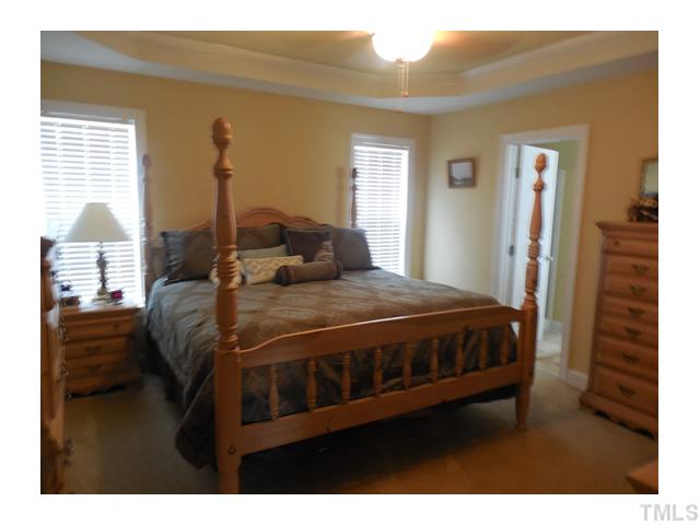 72 Hunters Point Court Angier, NC 27501 - Photo 6 of 10 Gallery Image 6