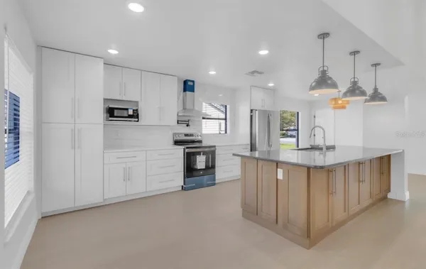 $2,850 | 2622 Liz Lane, Kissimmee, FL 34744