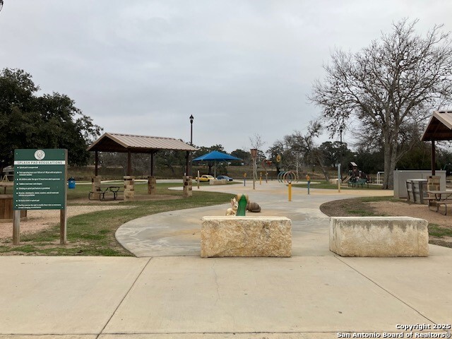 406 Patrick Avenue Pleasanton, TX 78064 - Photo 8 of 18 a view of swimming pool with seating area and entertaining space