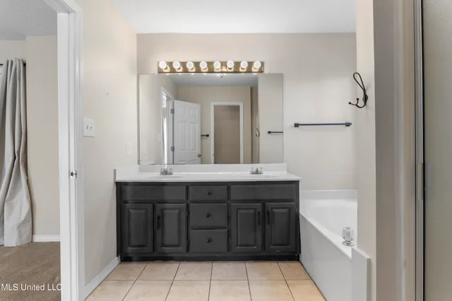 $319,900 | 13313 Hollow Oak Lane, Ocean Springs, MS 39564