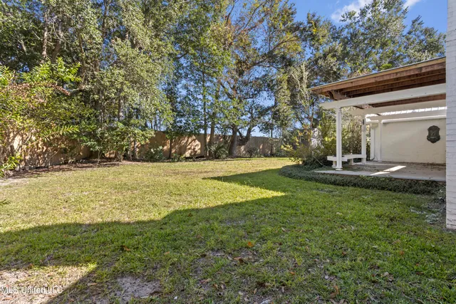 $319,900 | 13313 Hollow Oak Lane, Ocean Springs, MS 39564