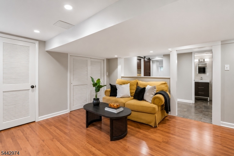 5 Raymond Street Chatham, NJ 07928 - Photo 25 of 32