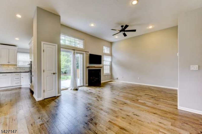 208 Reed Lane Bedminster, NJ 07921 - Photo 11 of 23