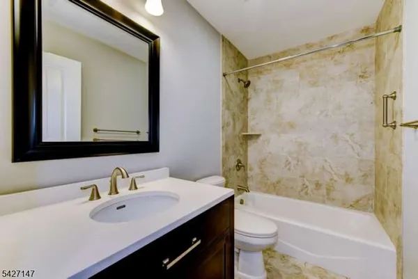$629,000 | 208 Reed Lane, Bedminster, NJ 07921