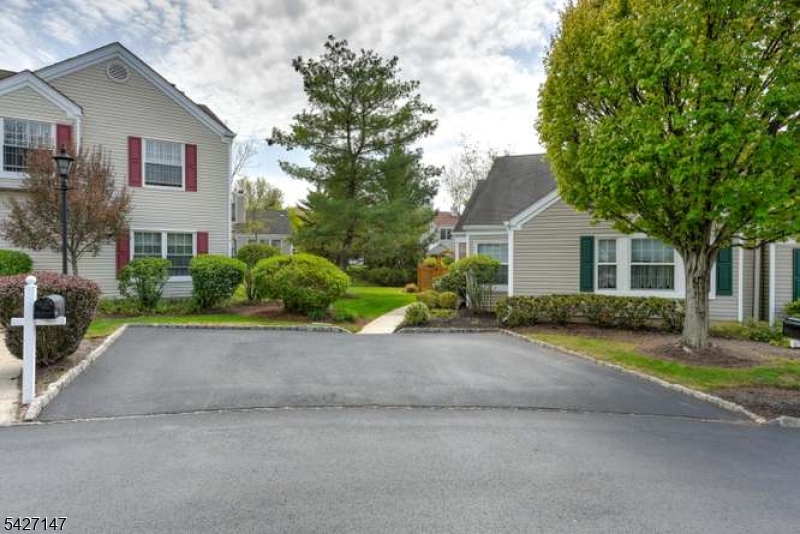 208 Reed Lane Bedminster, NJ 07921 - Photo 21 of 23