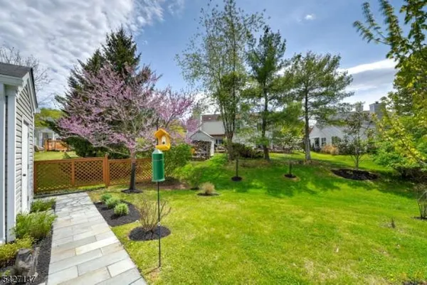 $629,000 | 208 Reed Lane, Bedminster, NJ 07921