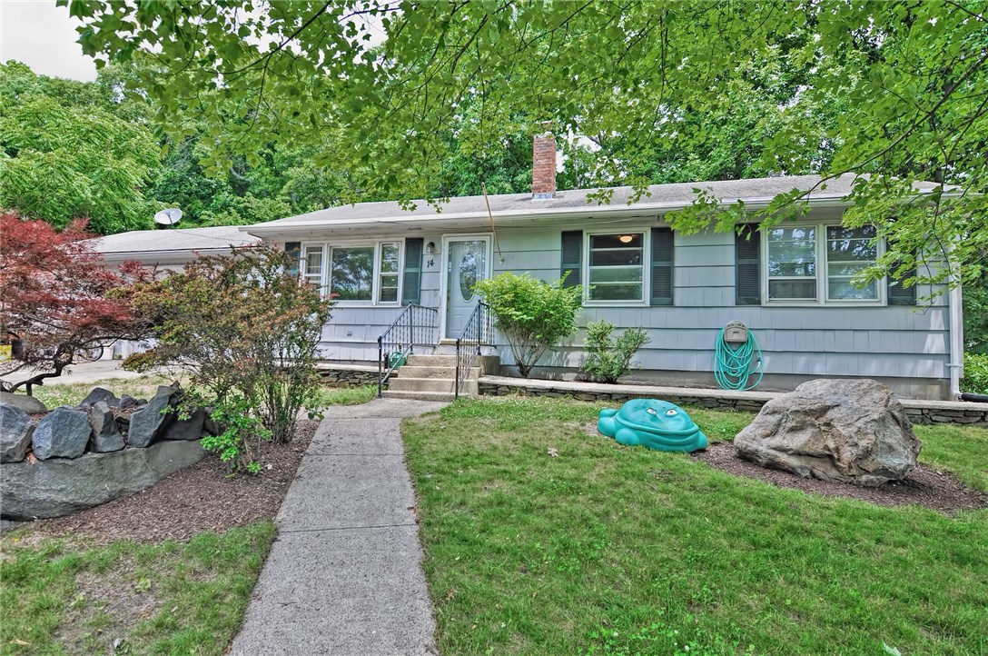 14 Drift Road Warwick, RI 02889 - Photo 1 of 25