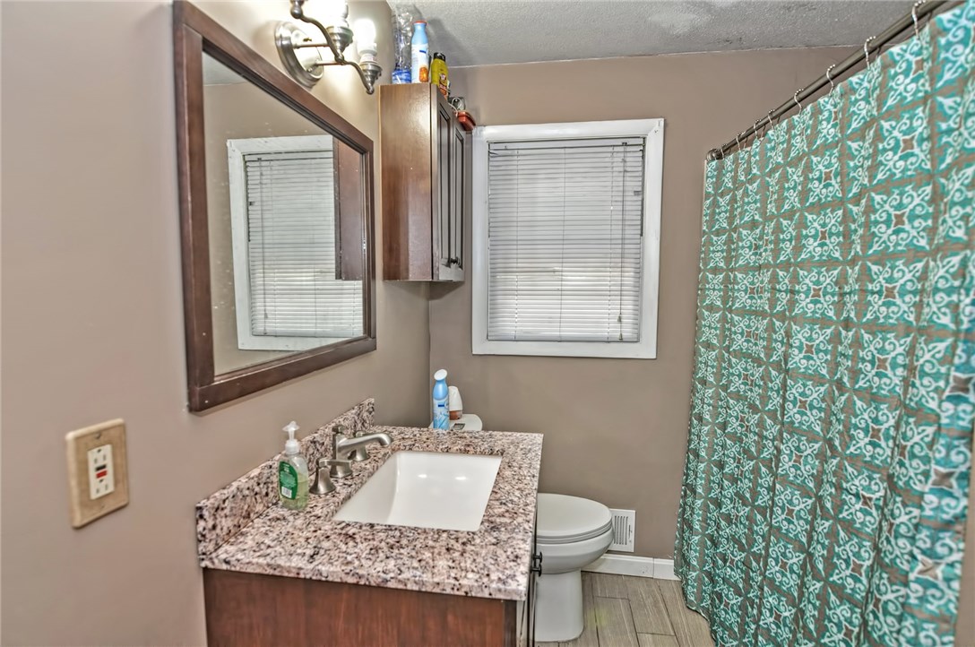 14 Drift Road Warwick, RI 02889 - Photo 18 of 25