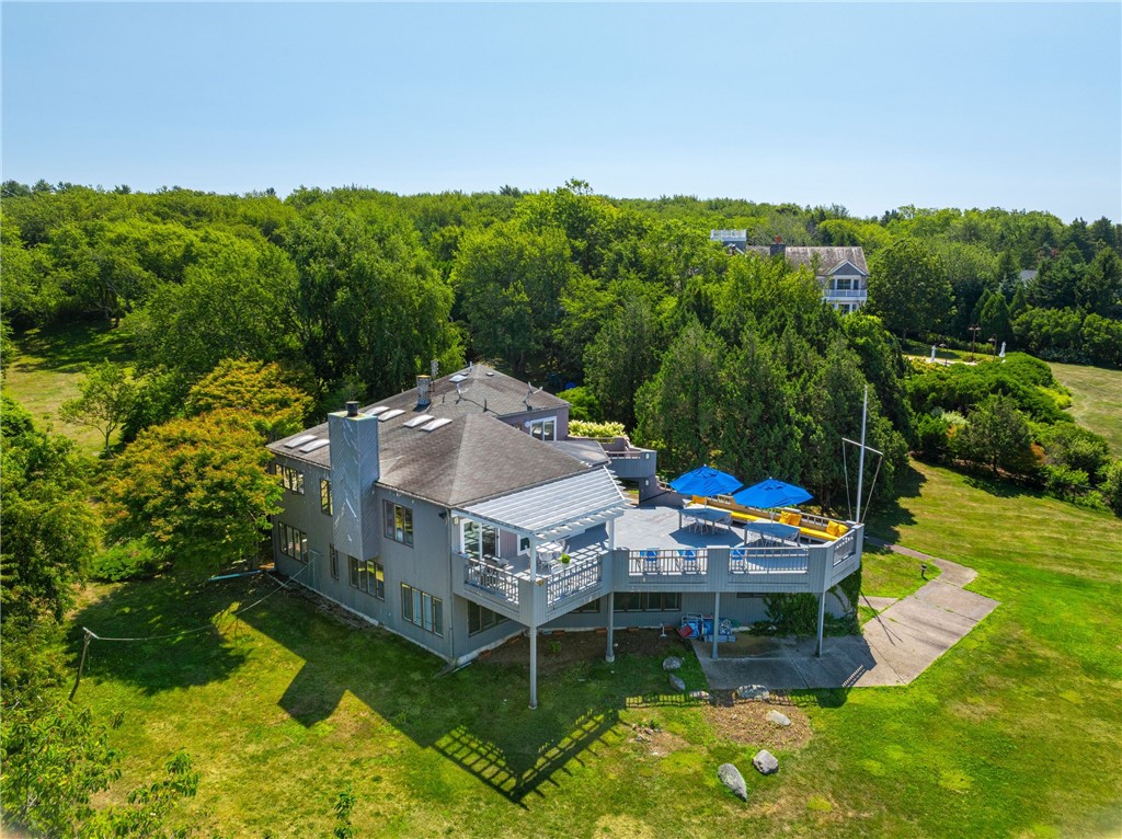 76 Battery Lane Jamestown, RI 02835 - Photo 4 of 36