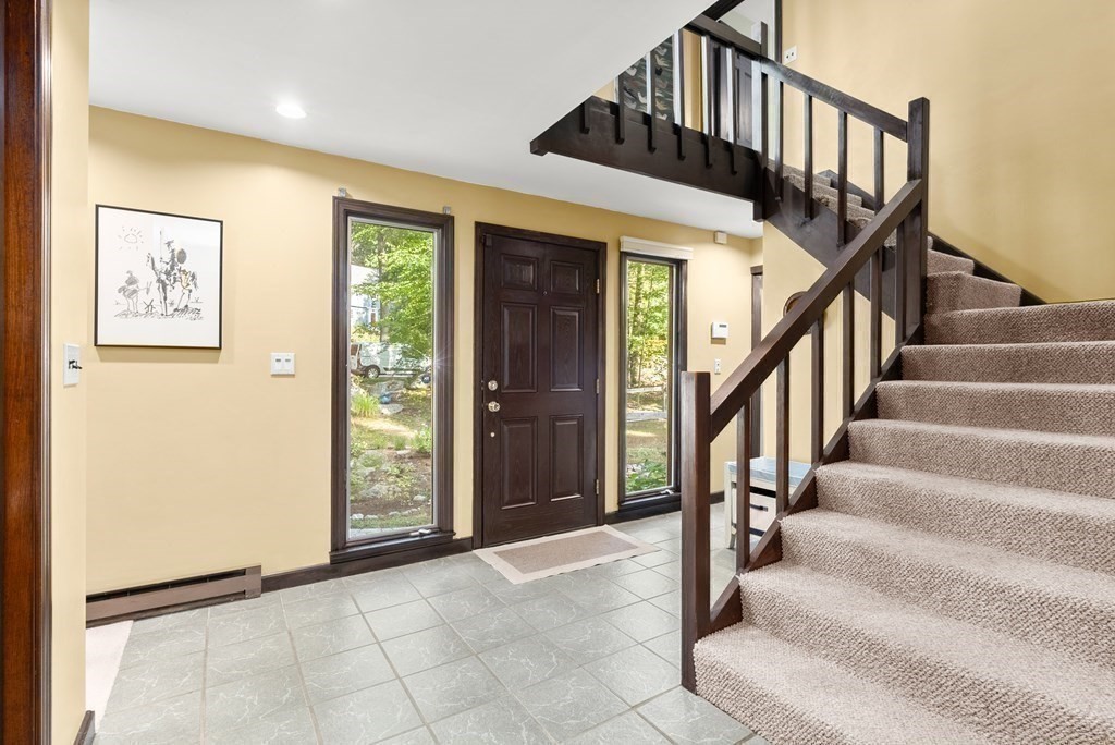 133 Waite Road Boxborough, MA 01719 - Photo 4 of 39
