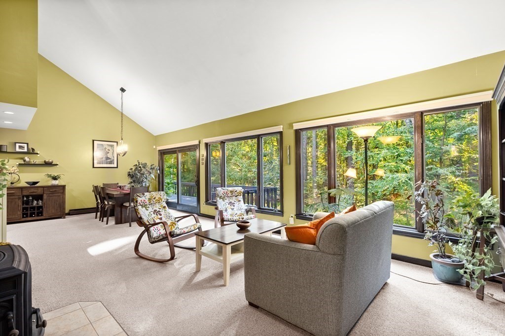 133 Waite Road Boxborough, MA 01719 - Photo 6 of 39