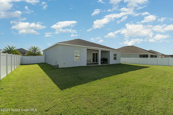 $3,600 | 4832 Shannock Avenue, Merritt Island, FL 32953