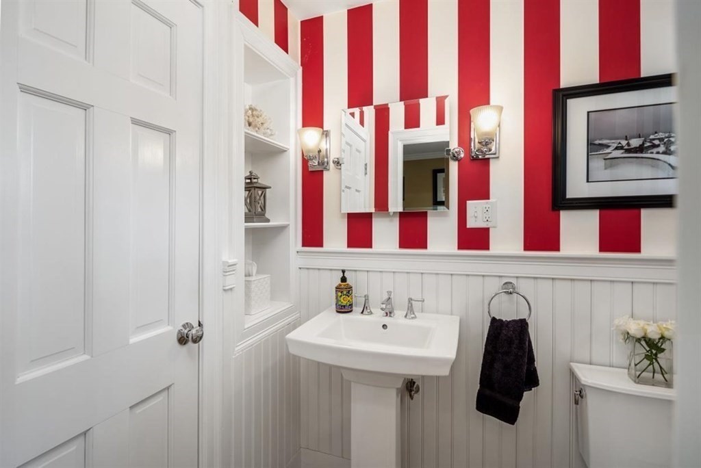 50 Liberty Pole Road Hingham, MA 02043 - Photo 22 of 42 Gallery Image 22