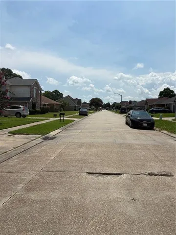 $50,000 | 3021 Oak Drive, Violet, LA 70092