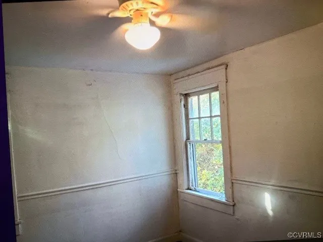 $75,000 | 2012 Greenwood Drive, Portsmouth, VA 23702