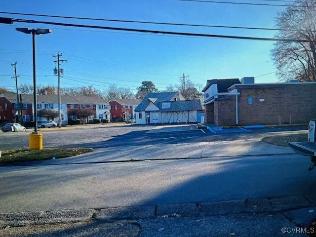 $75,000 | 2012 Greenwood Drive, Portsmouth, VA 23702