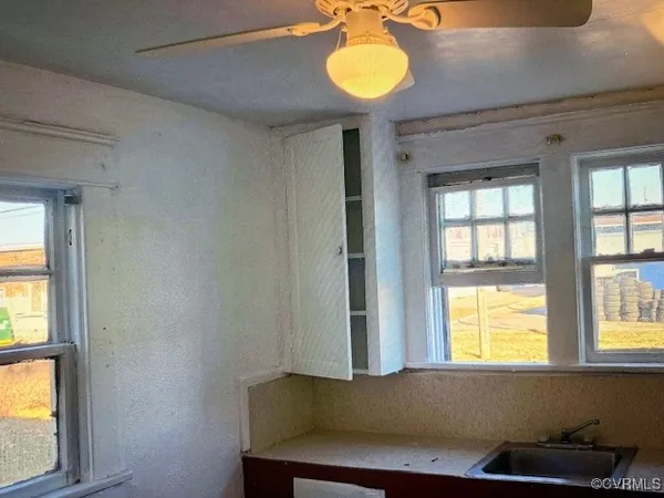 $70,000 | 2012 Greenwood Drive, Portsmouth, VA 23702