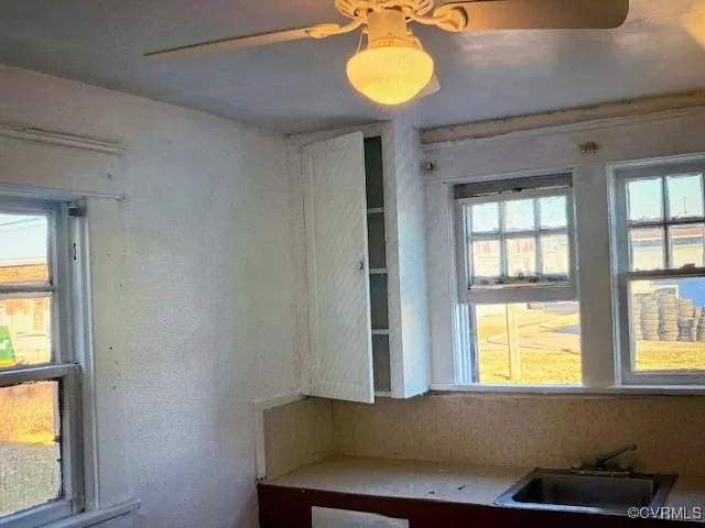 $75,000 | 2012 Greenwood Drive, Portsmouth, VA 23702