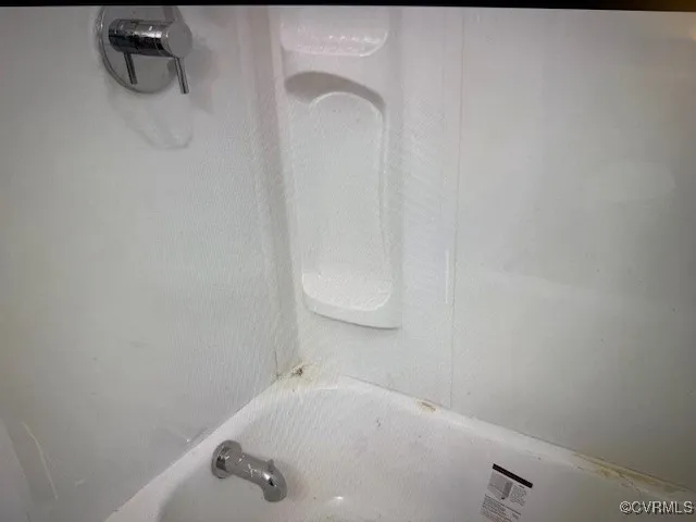 $75,000 | 2012 Greenwood Drive, Portsmouth, VA 23702