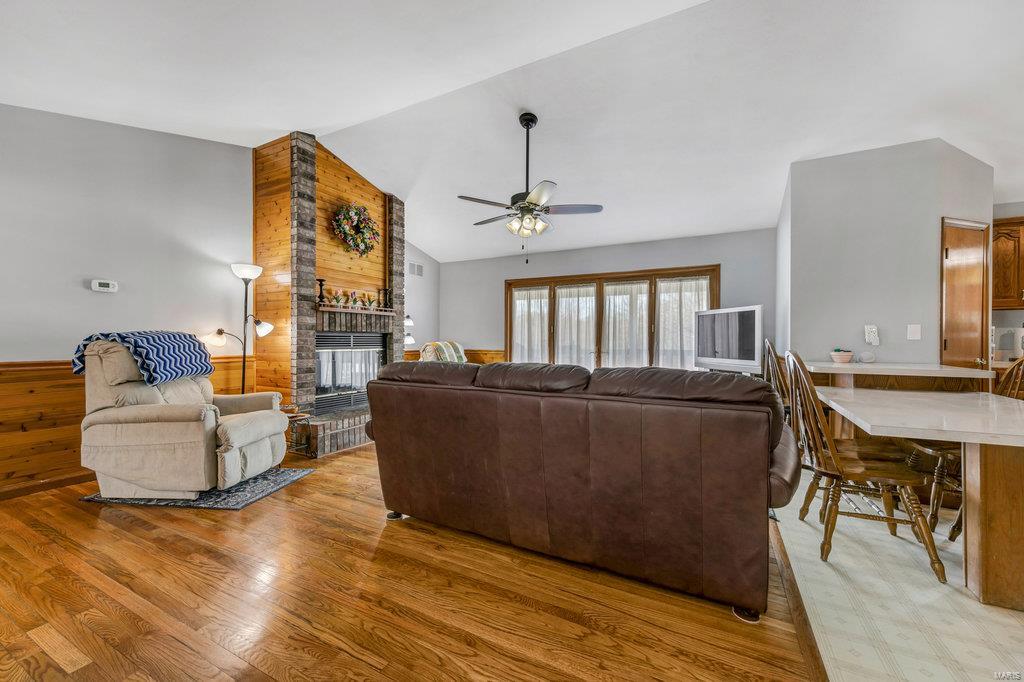 3164 Steppig Road Columbia, IL 62236 - Photo 13 of 75