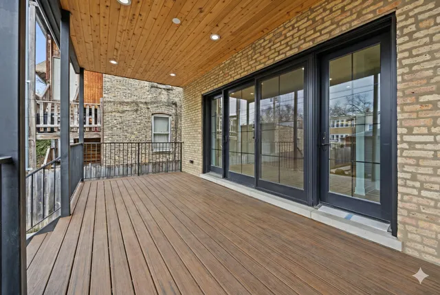 $1,797,500 | 2620 North Mozart Street, Chicago, IL 60647