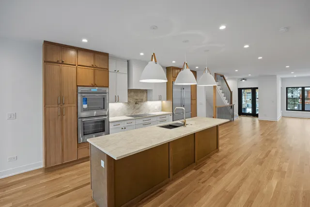 $1,797,500 | 2620 North Mozart Street, Chicago, IL 60647