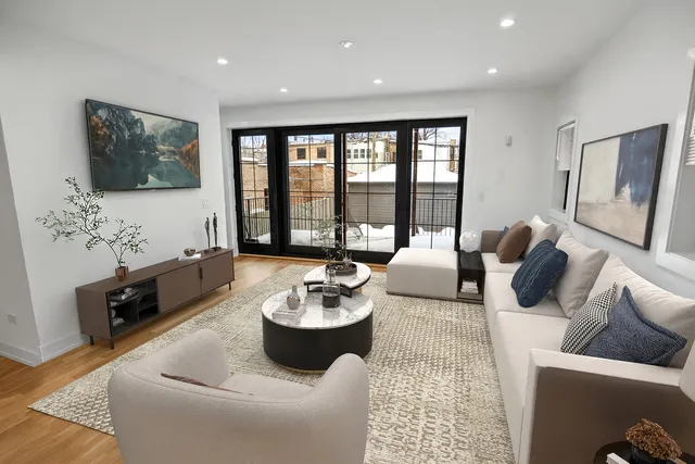 $1,797,500 | 2620 North Mozart Street, Chicago, IL 60647