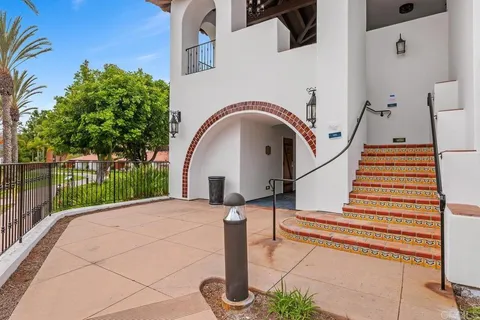 $975,000 | 2006 Costa Del Mar Road, Unit 2, Carlsbad, CA 92009