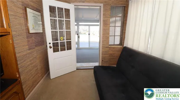 $2,950 | 2631 West Allen Street, Allentown, PA 18104