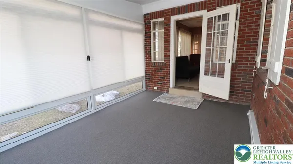 $2,950 | 2631 West Allen Street, Allentown, PA 18104